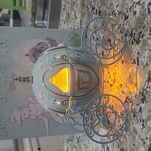 Cinderella Carriage ScentsyNight Light Wax Warmer NEW In Box!!